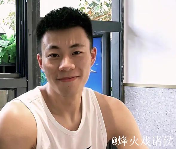 博主:吴昌泽伤势恢复良好,有望在本场比赛复出 博主:吴昌泽伤势恢复良好,有望在本场比赛复出