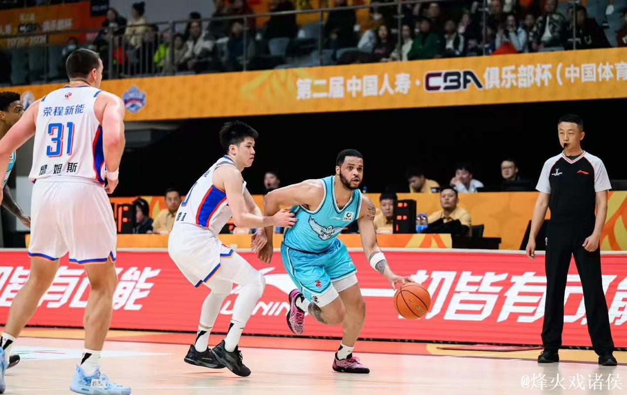 CBA俱乐部杯-克里斯28+8 山东力克青岛晋级8强 CBA俱乐部杯-克里斯28+8 山东力克青岛晋级8强